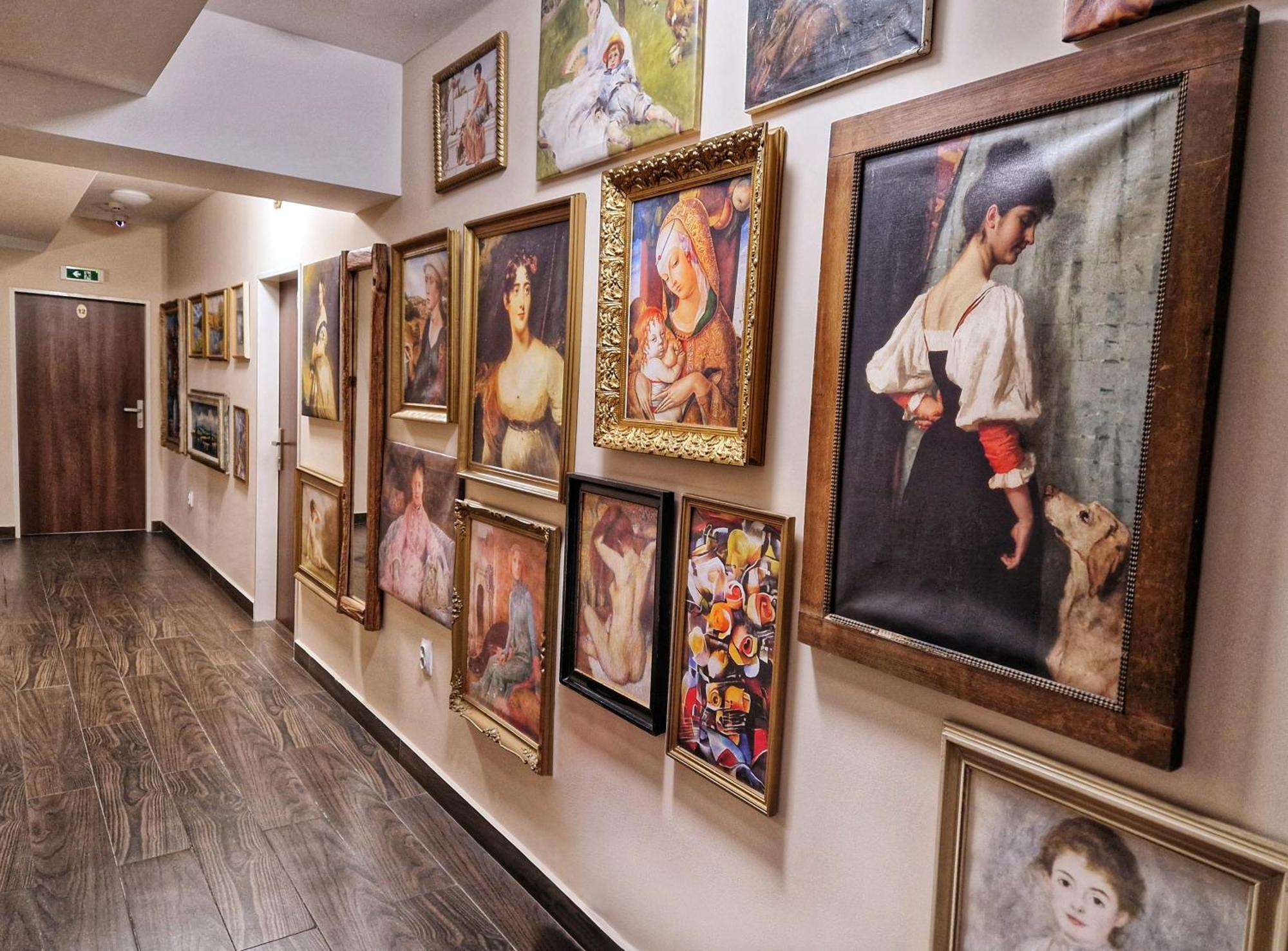 In Spirit, hotel v Rožnovském pivovaru - Pivní Lázně, Wellness&Čokoládovna Rožnov pod Radhoštěm Exteriér fotografie